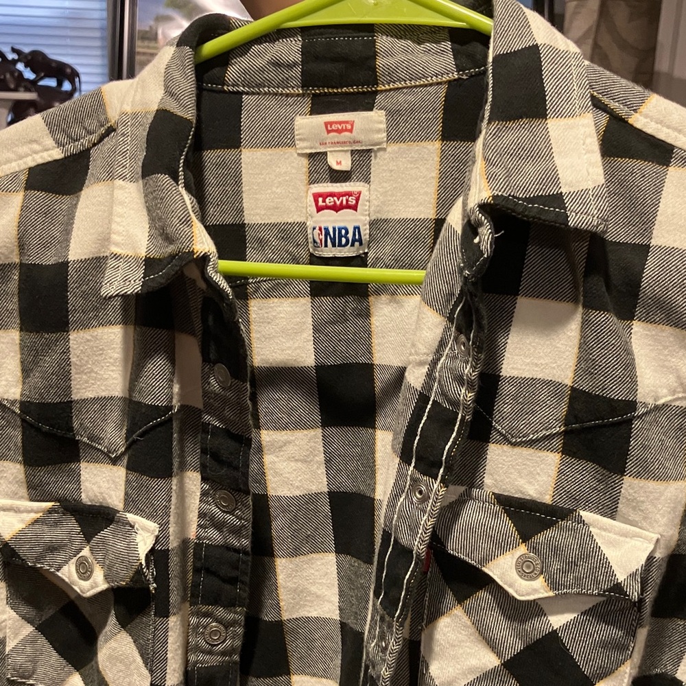 Levi's Checkered Black and White Shirt NBA edition — L.A. Lakers